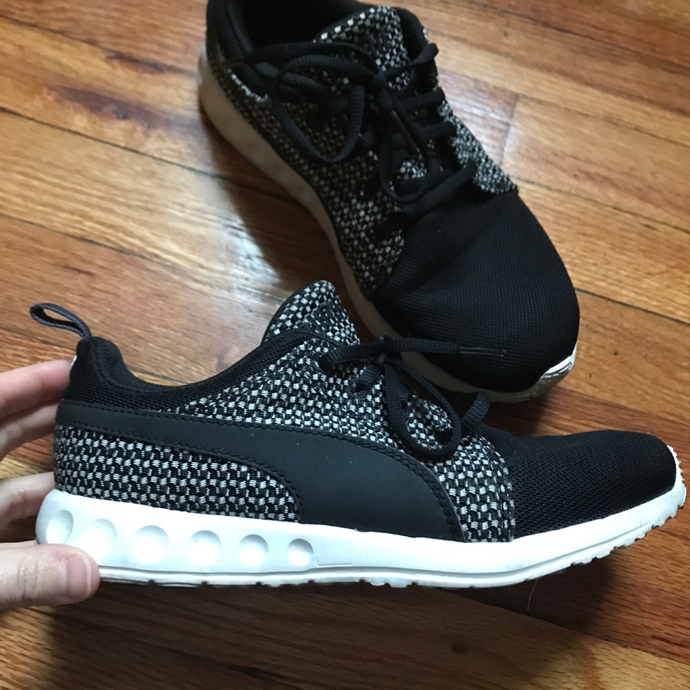 Puma Tennis Shoes